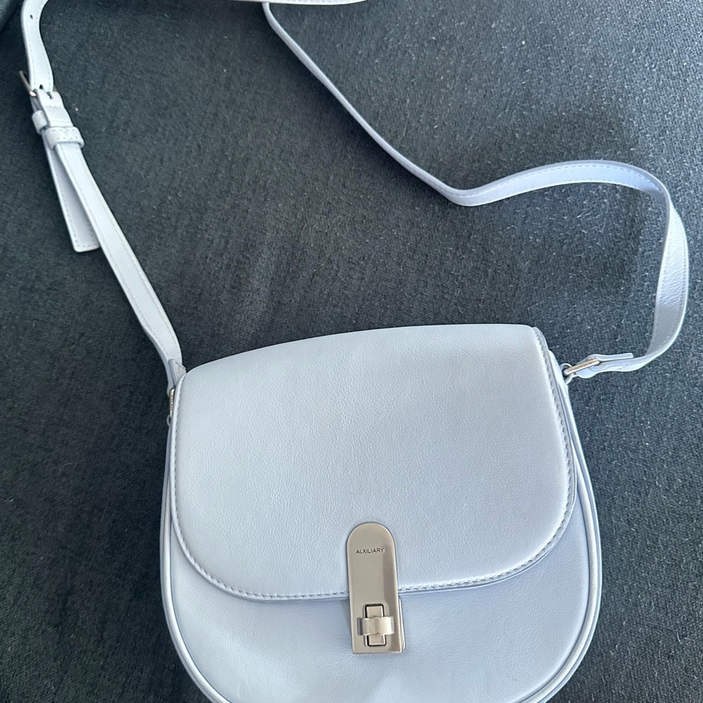 Auxiliary Blue Crossbody Bag with Saddle Design